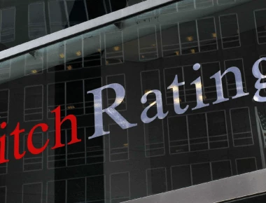 Fitch για Ελλάδα: Για δεύτερη συνεχόμενη χρονιά πέτυχε στις δημοσιονομικές επιδόσεις της